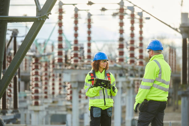 Best Local Electrician Companies  in Toppenish, WA