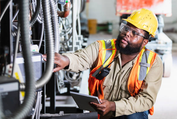 Best Electrical Outlet Repair  in Toppenish, WA